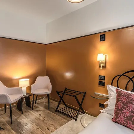 Telier Ripetta 4*